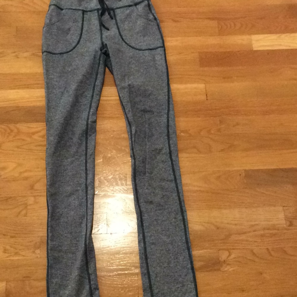 Navy lululemon leggings